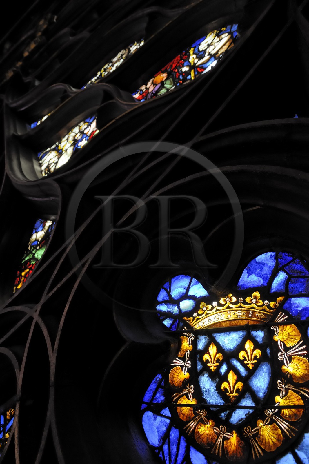 France, Paris (75), ile de la Cité, la Sainte Chapelle, la Chapelle Haute, détail d'un vitrail de la rosace