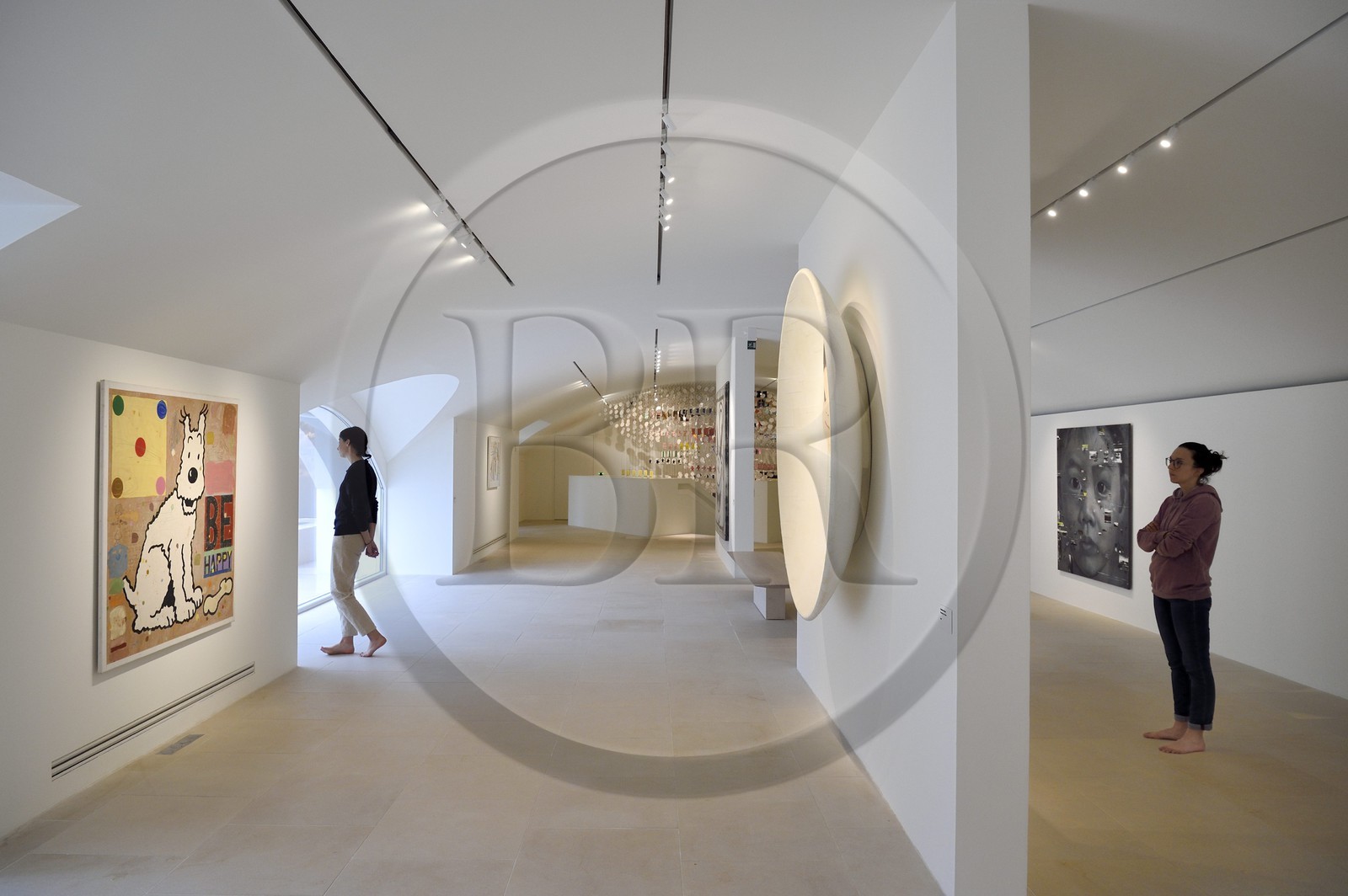 France, Var (83), Iles d'Hyères, parc national de Port Cros, Ile de Porquerolles, la Fondation Carmignac, le Milou est Be Happy (1998) de David Spiller