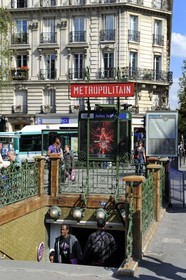 France, Paris (75), station de metro Jules-Joffrin