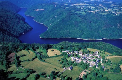 France, Correze, Lavastroux village overlooking Dordogne canyons (aerial view)