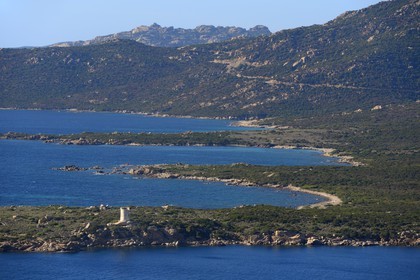 France, Corse-du-Sud (2A), Monacia-d'Aullène, tour genoise d'Olmeto (vue aérienne)