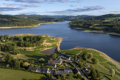 France, Nievre, Regional Natural Park of Morvan, Chaumard, Pannecière lake, the hamlet of Vauminot on the north bank (aerial view)