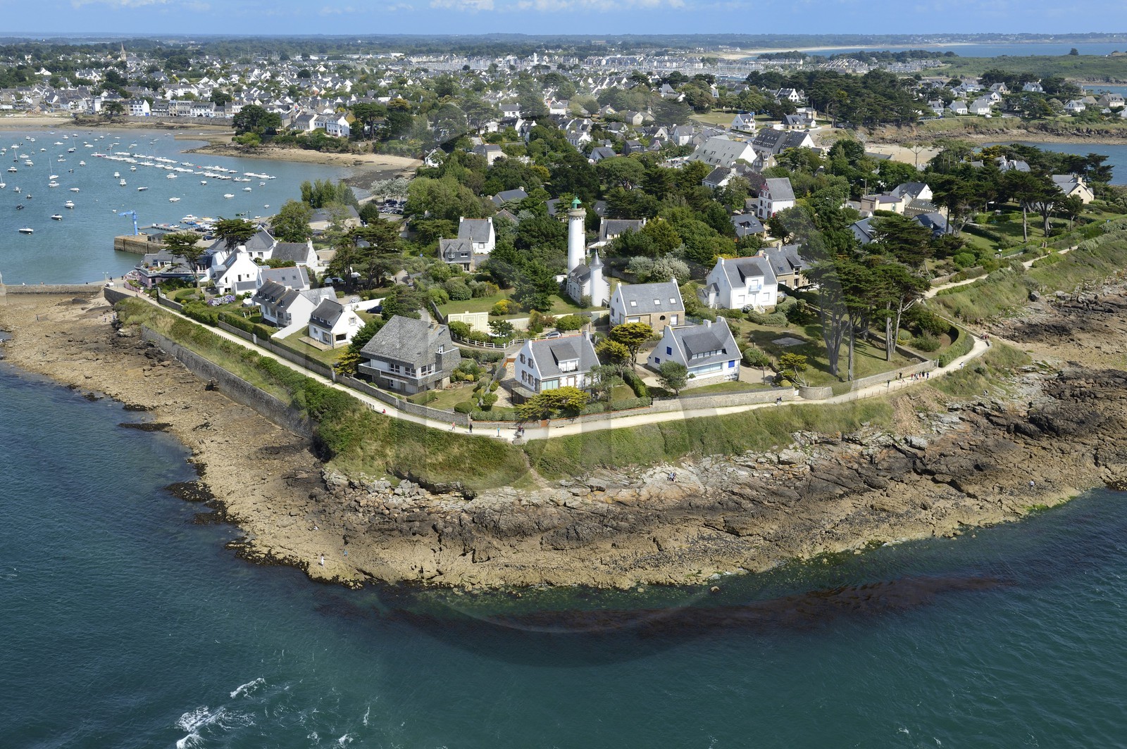 France, Morbihan (56), Golfe du Morbihan, Presqu'île de Rhuys, Arzon, Port-Navalo (vue aérienne)