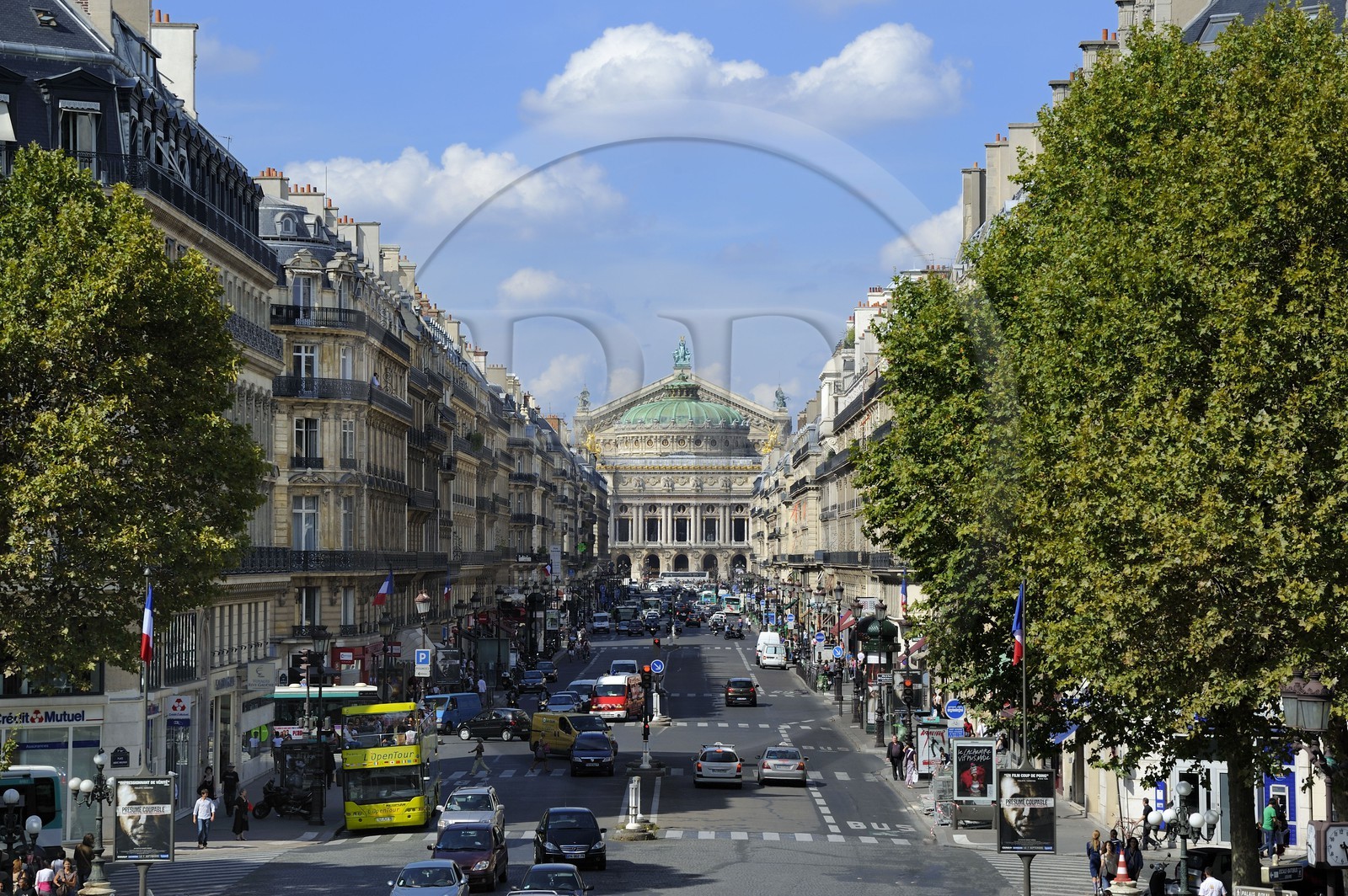 France, Paris (75), l' Opéra Garnier au bout de l' avenue de l' Opéra