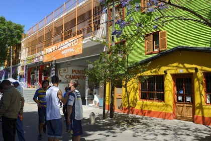 Argentina, Buenos Aires, La Boca district, the shopping street Magallanes