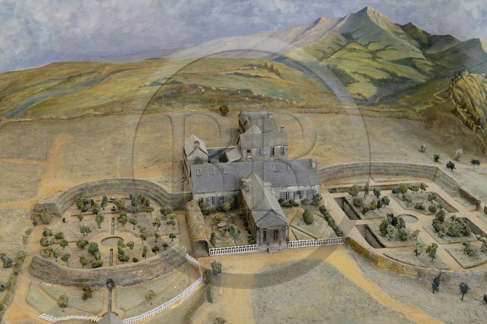 France, Corse-du-Sud (2A), Ajaccio, Musée de la Maison Bonaparte dans la maison natale de Napoléon Bonaparte, maquette de la maison de Longwood à Saint Hélène prêt du musée Fesch