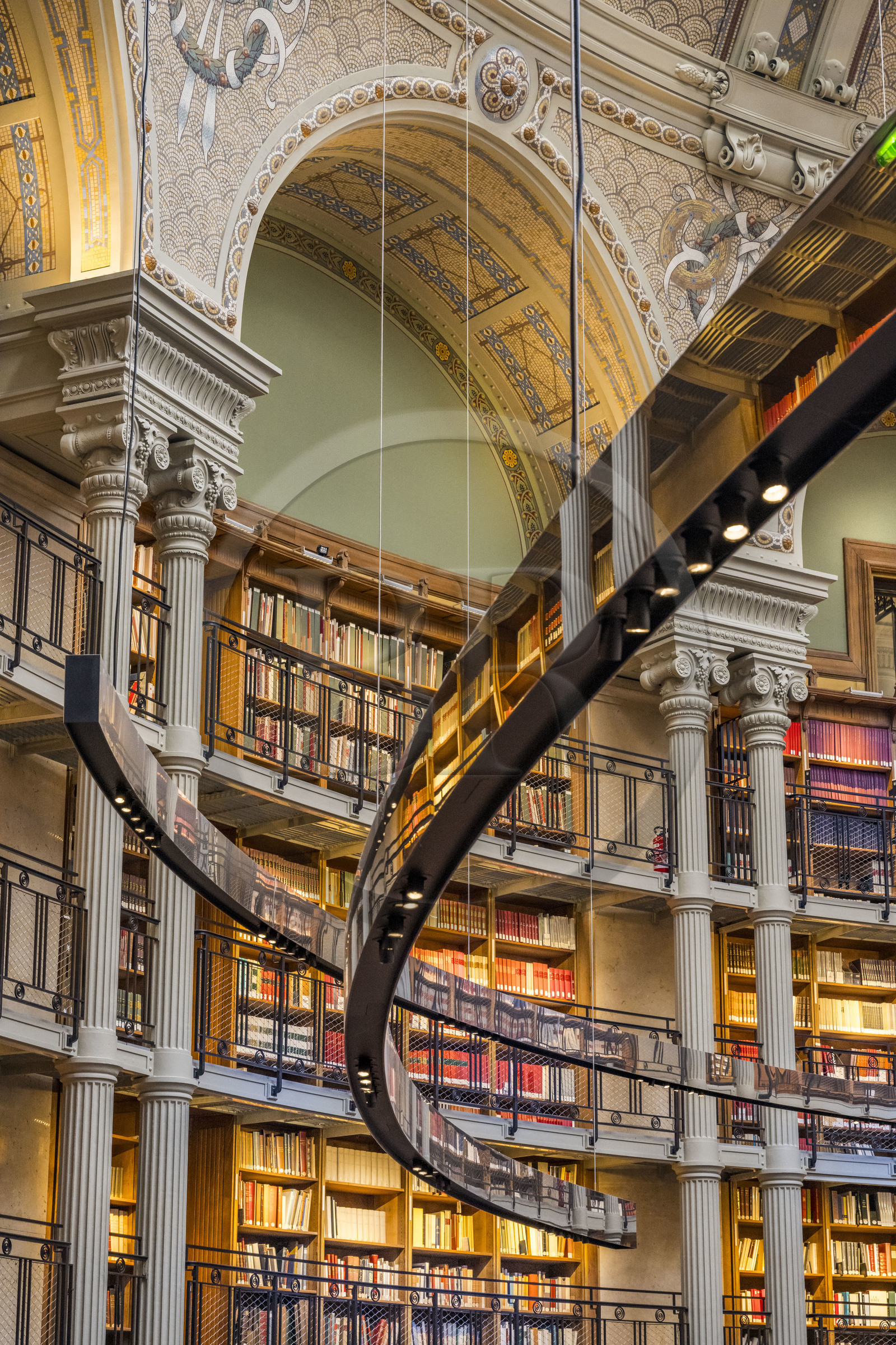 France, Paris (75), Bibliothèque Nationale de France, site Richelieu, la salle Ovale à la fois salle de lecture et lieu de visite