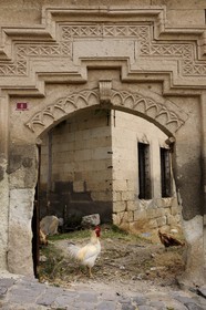 Turquie, Anatolie Centrale, province de Nevsehir, Cappadoce classée Patrimoine Mondial de l'UNESCO, Ürgüp, entrée d'une ancienne maison de maître