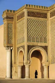 Morocco, Meknes Tafilalet Region, Meknes, Imperial City, medina listed as World Heritage by UNESCO, one of the towers of Bab El Mansour Gate between the imperial city and the medina on the Place El Hedime (or Lahdim)