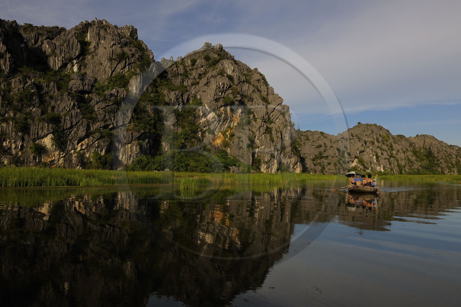 Vietnam, Ninh Binh province nicknamed Inland Halong Bay, Van Long Nature Reserve