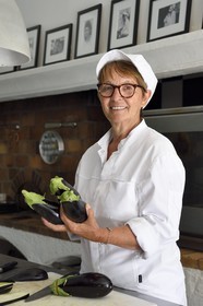 France, Vaucluse, Parc Naturel Regional du Luberon (Natural Regional Park of Luberon), Cadenet, Auberge La Feniere 1 star Michelin, the chef Reine Sammut