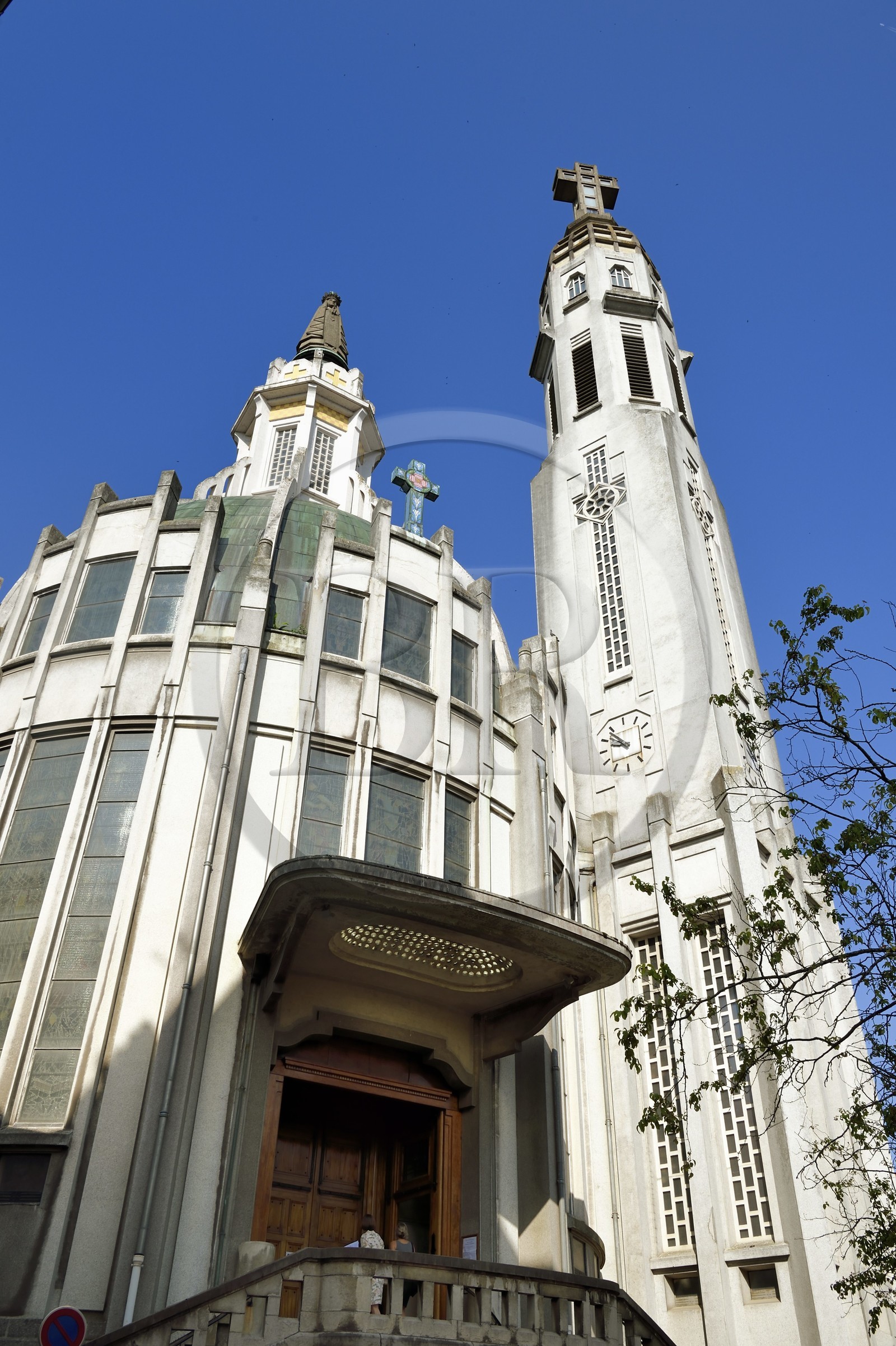 France, Allier (03), Vichy, église Notre-Dame-des-Malades et église Saint-Blaise de style art Déco par les architectes Antoine Chanet et Jean Lioger