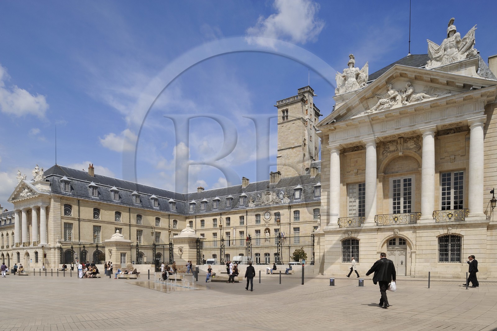 France, Côte d'Or (21), Dijon, Palais des Ducs et la place de la Libération