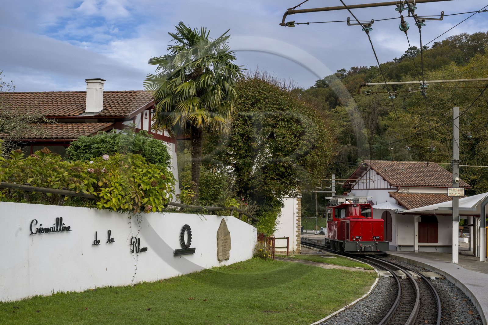 France, Pyrénées-Atlantiques (64), Pays-Basque, Sare, gare du Train de La Rhune