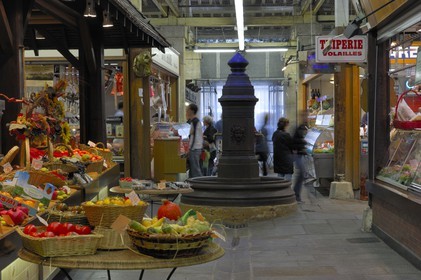 France, Paris, the Aligre market