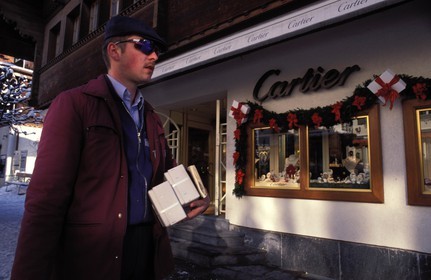 Suisse, région de Bern (Oberland Bernois), Saanenland, le postier de Gstaad