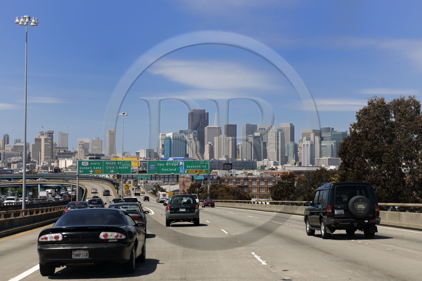 Etats-Unis, Californie, San Francisco, arrivée de l'autoroute 101 sur la ville Etats-Unis, Californie, San Francisco, arrivée de l'autoroute 101 sur la ville