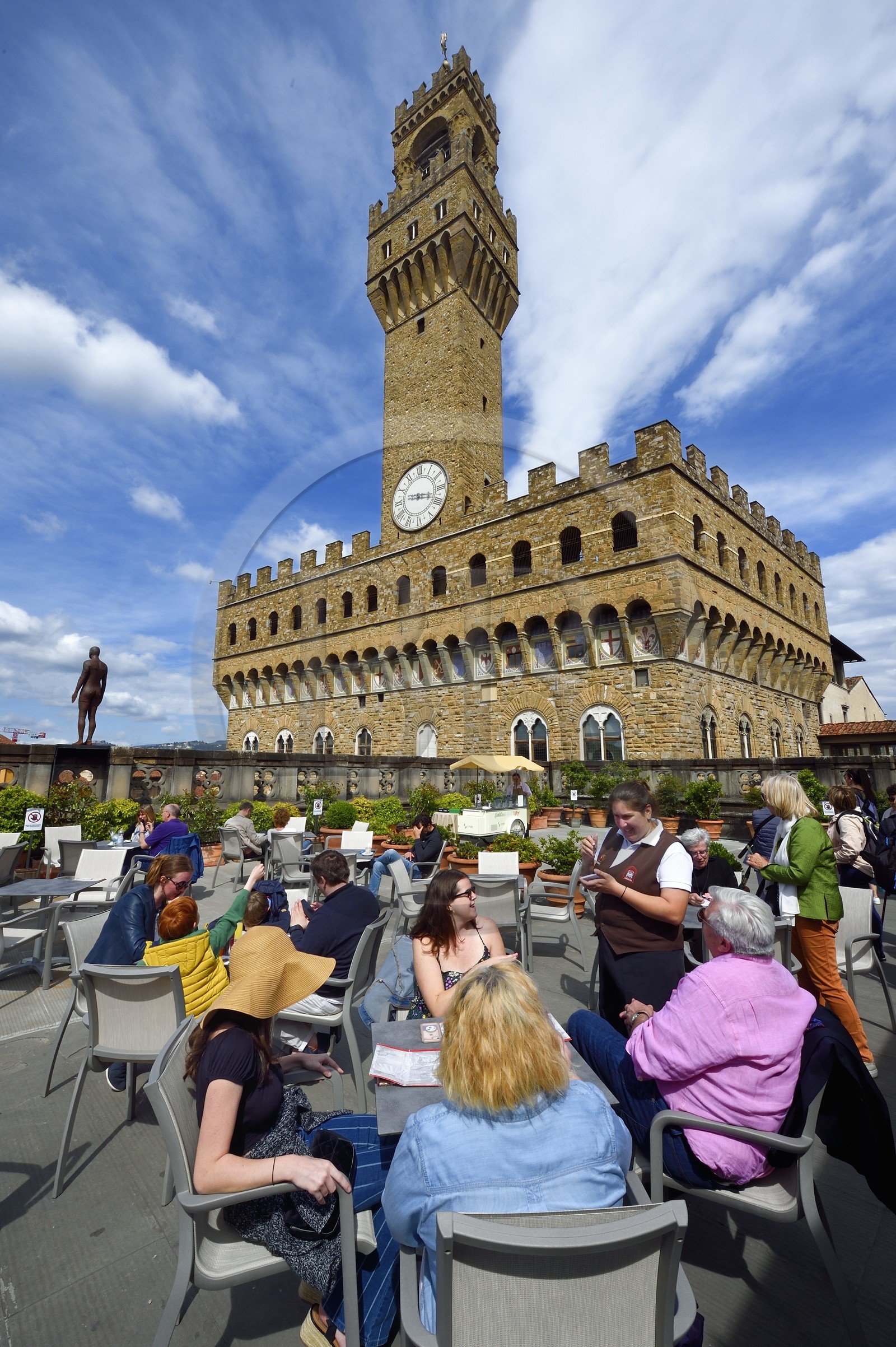 Italy, Tuscany, Florence, listed as World Heritage by UNESCO, the Palazzo Vecchio seen from the terrace of the Galleria degli Uffizi
