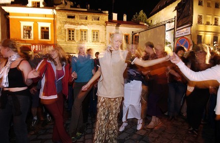 Poland, Lesser Poland region, Krakow, dance in the street at the time of the international festival of Jewish music in the Jewish district of Kazimierz