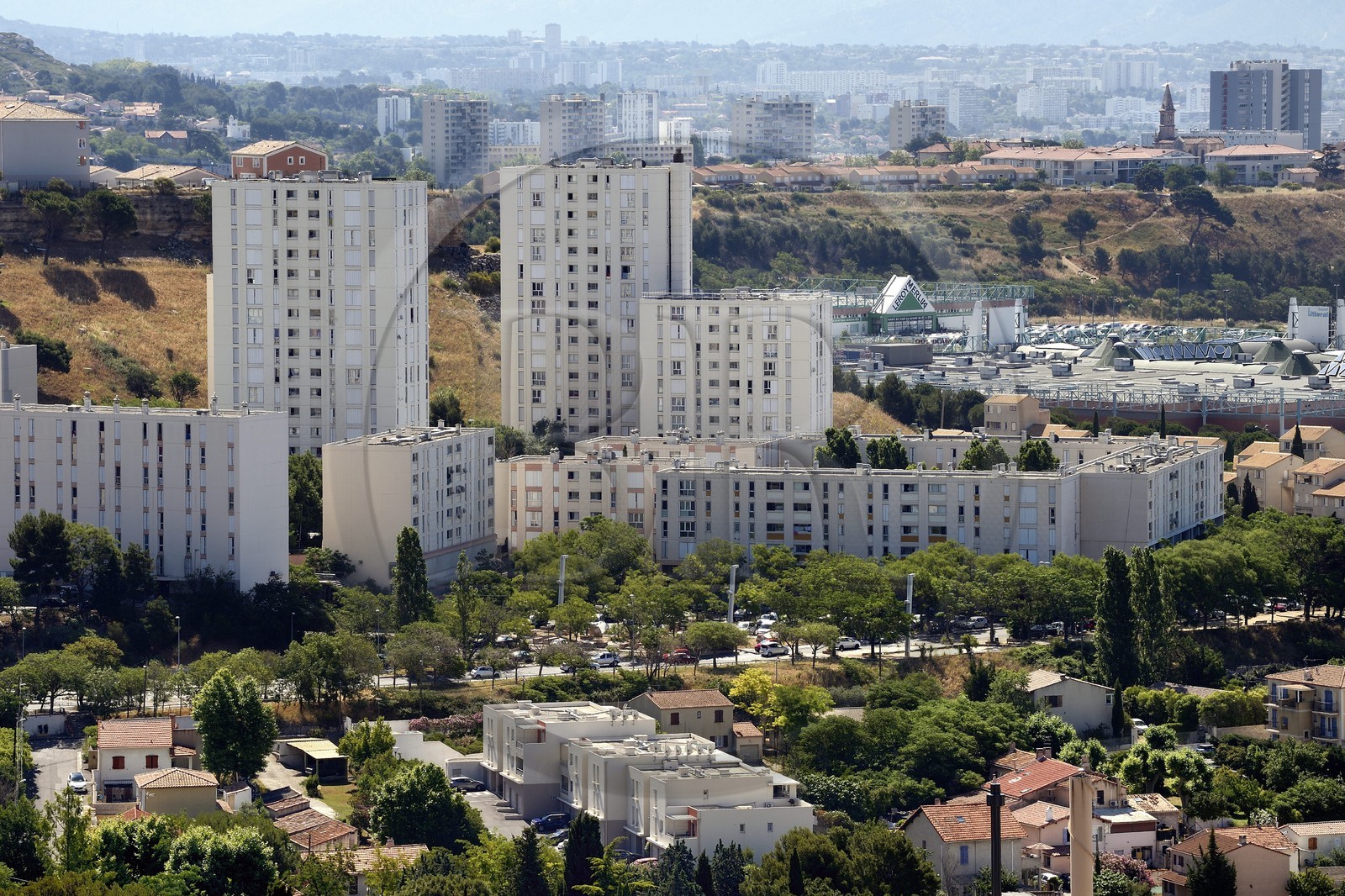 France, Bouches-du-Rhône (13), Marseille, les quartiers Nord, HLM (habitation à loyer modéré) de la Cité Castellane