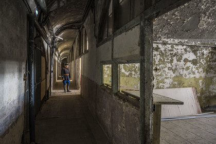 France, Alpes-Maritimes, Eze, Fort de la Revere in the Grande Corniche Forest Park and built between 1882 and 1885, Alain Fine in a mobile guard uniform from 1942