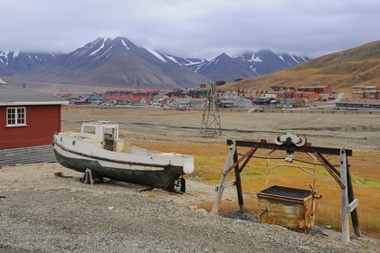 Norway, Svalbard (Spitzbergen), Longyearbyen considered the northernmost city on Earth