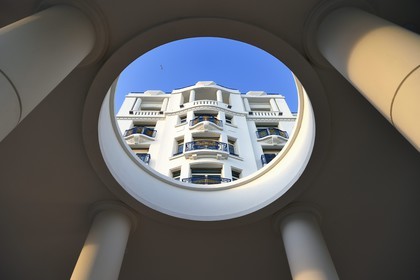 France, Alpes-Maritimes (06), Cannes, le palace du Martinez sur le boulevard de la Croisette