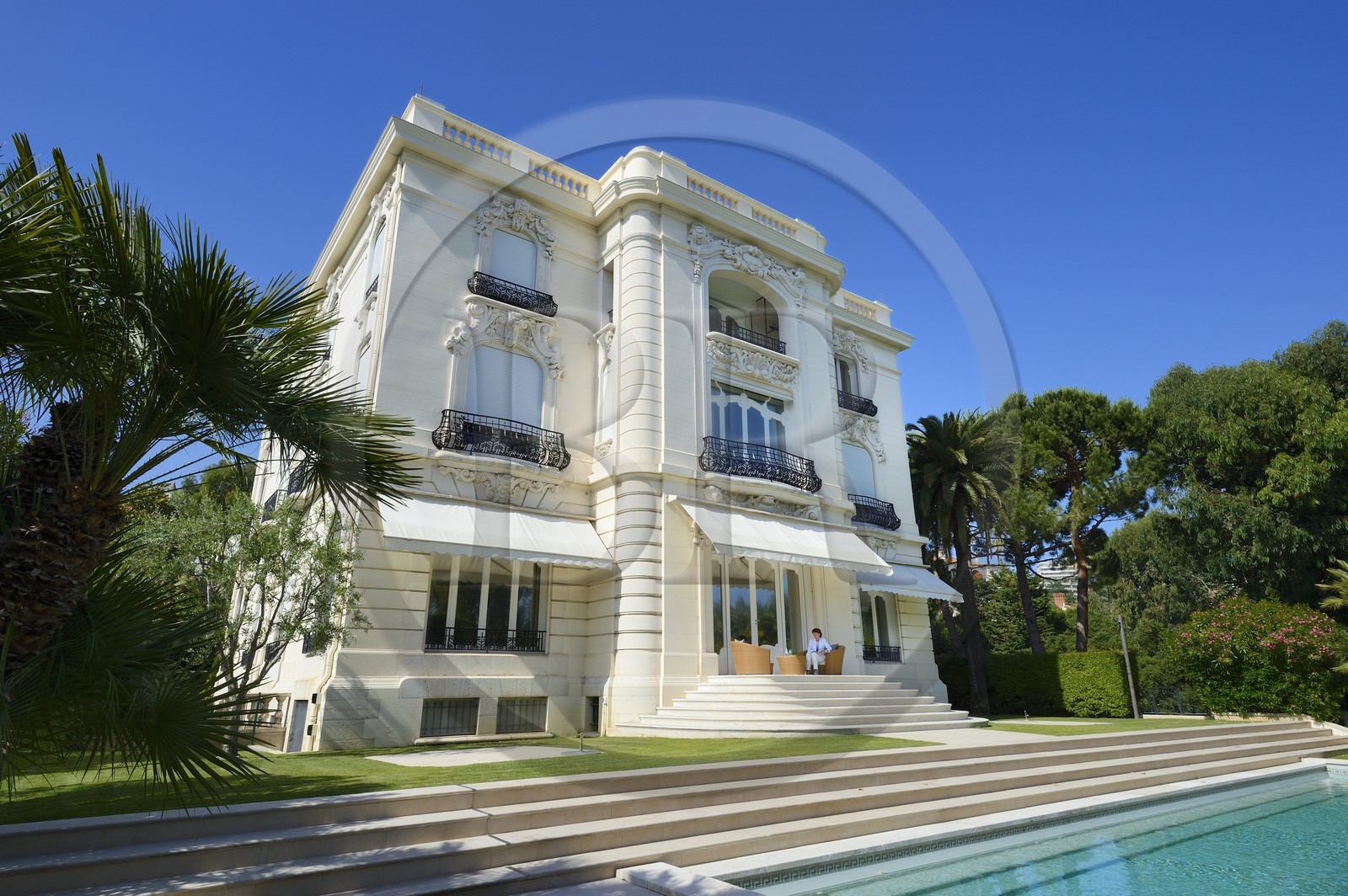 France, Alpes-Maritimes (06), Cannes, la villa La Californie où vécu Pablo Picasso, aujourd'hui renommé le Pavillon de Flore par Marina Picasso France, Alpes-Maritimes (06), Cannes, la villa La Californie où vécu Pablo Picasso, aujourd'hui renommé le Pavillon de Flore par Marina Picasso