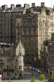 Royaume-Uni, Ecosse, Edimbourg, une des rues qui montent vers Old Town depuis Princes Street Gardens