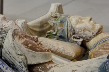 France, Maine et Loire, Loire Valley listed as World Heritage by UNESCO, Fontevraud l' Abbaye, Fontevraud Abbey Church, House of Plantagenet recumbent statues, King of England Henri II and his wife Alienor d' Aquitaine