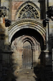 United Kingdom, Scotland, Midlothian, Roslin, Rosslyn Chapel, side door