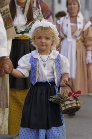 France, Var (83), la Provence Verte, Bras, la Bravade, procession de Saint-Etienne en costumes provençaux traditionnels