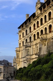 France, Loir-et-Cher (41), vallée de la Loire classée au Patrimoine Mondial de l'UNESCO, château de Blois, façade de l'aile François 1er