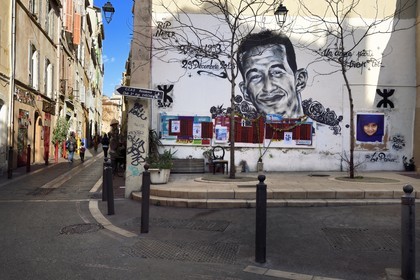 France, Bouches du Rhone, Marseille, Panier district, graffiti on the Place des 13 Cantons and the rue du Petit Puit