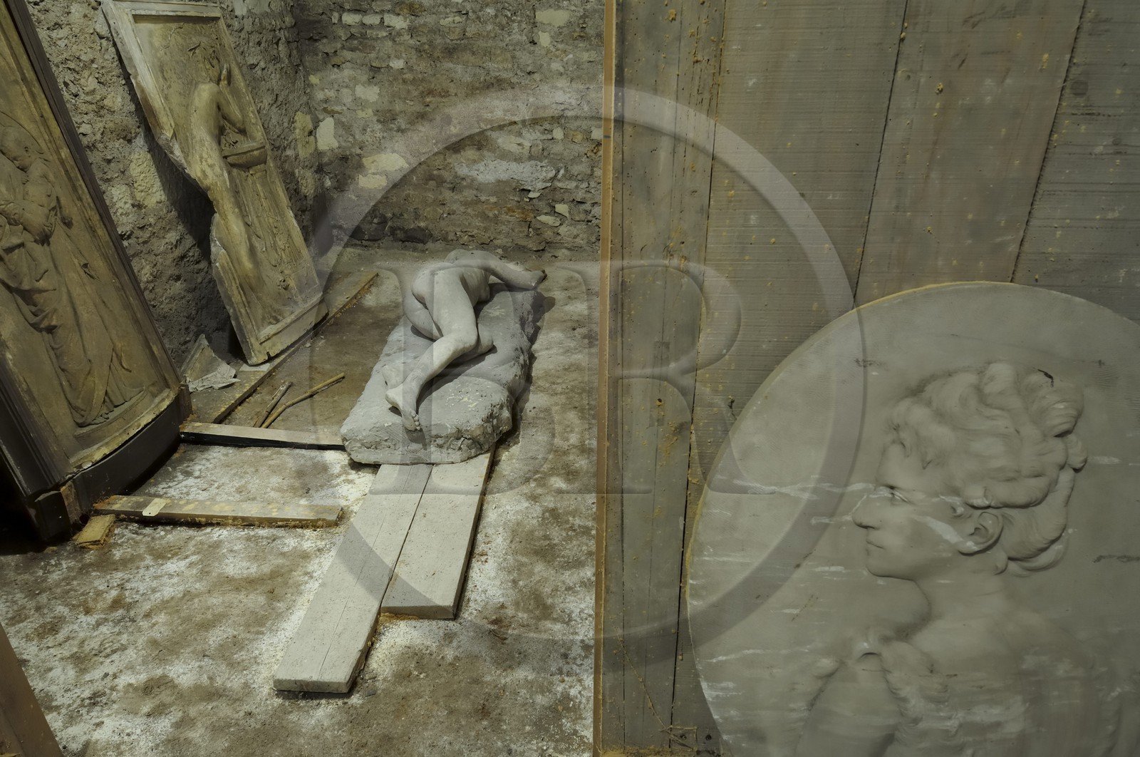France, Loir-et-Cher (41), vallée de la Loire classée au Patrimoine Mondial de l'UNESCO, château de Blois, réserve des Beaux Arts dans les sous-sol mediévaux