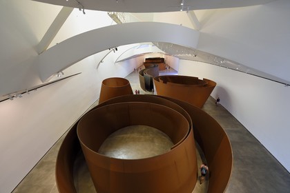 Spain, Basque Country, Biscay Province, Bilbao, the Guggenheim Museum designed by Frank Gehry, The Matter of Time, 1994-2005, eight steel sculptures patinable by Richard Serra