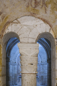 France, Yonne, Auxerre, Saint-Etienne Cathedral, pillar of the Romanesque crypt (11th century)