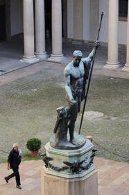 Italy, Lombardy, Milan, Brera Academy (Accademia di Brera), Napoleon Bonaparte seen as the God Mars bronze statue by Antonio Canova in the courtyard of the Palazzo Brera