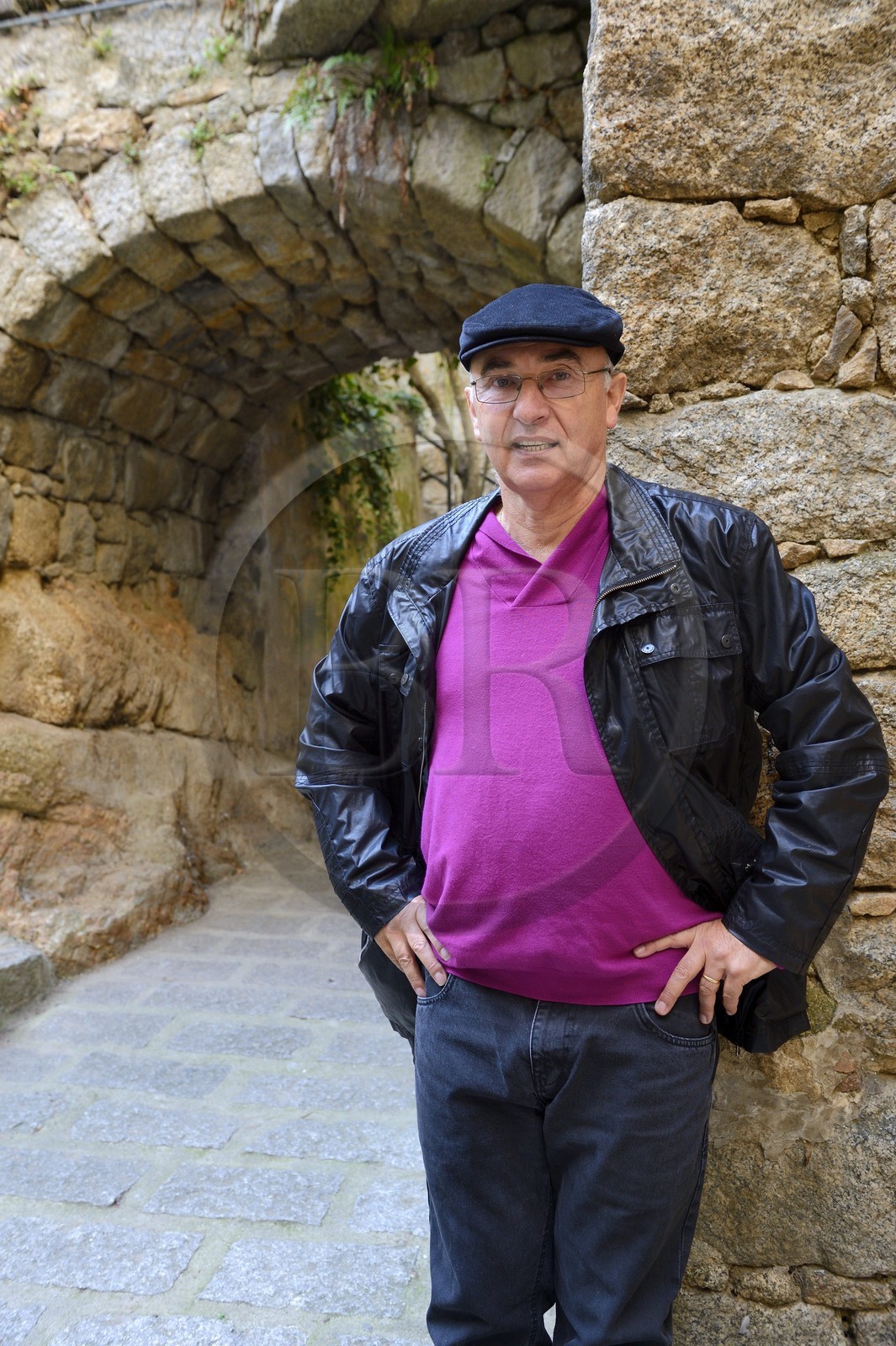 France, Corse-du-Sud (2A), Sartène, Jean-Paul Poletti, chanteur de polyphonies, chef de file du Chœur d’hommes de Sartène et directeur du Centre d'Art Polyphonique de Corse