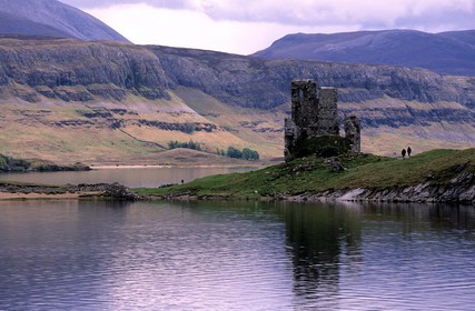 Royaume-Uni, Ecosse, région des Highlands, Sutherland, Ardvreek Castle au Loch Assynt