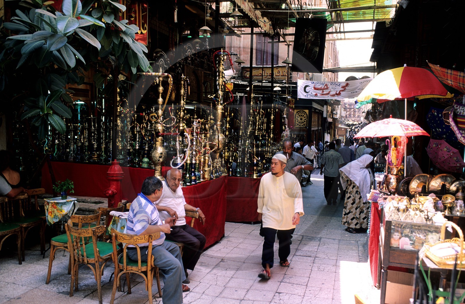 Egypte, Le Caire, la vieille ville musulmane, bazar Khan-El-Khalili