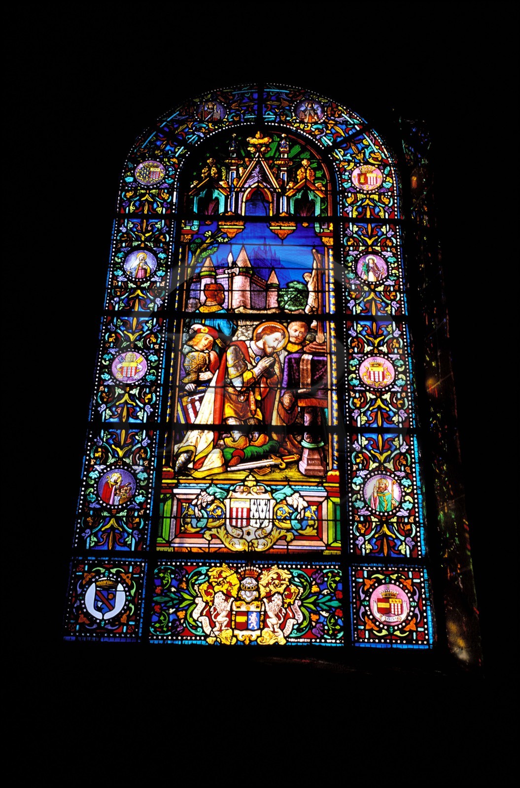 France, Morbihan (56), Carnac, un vitrail de l' église Saint-Cornély