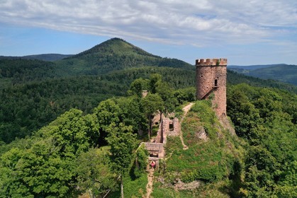 France, Haut Rhin, the Alsace Wine Route, Ribeauville, castle of Haut Ribeaupierre (or Altenkastel) (aerial view)