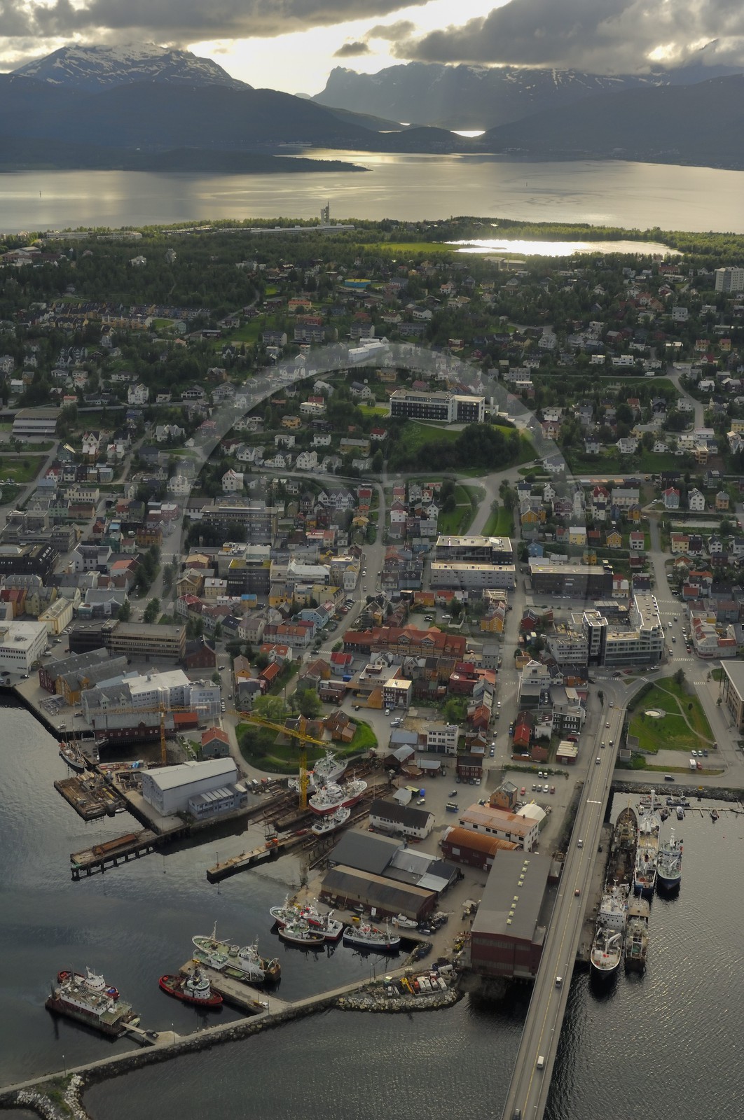 Norvège, Troms, ville deTromso (vue aérienne)