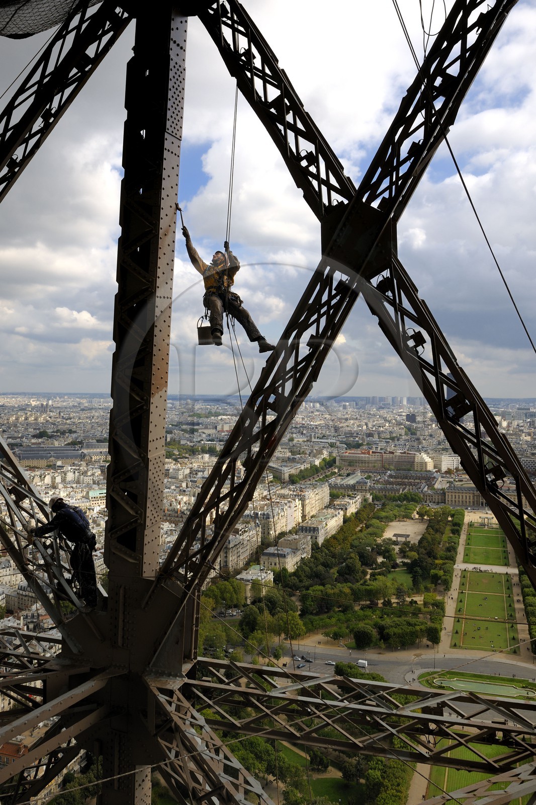 France, Paris (75), peintres de la Tour Eiffel