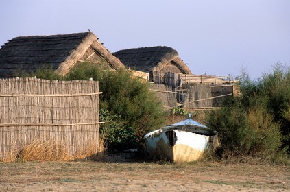 France, Pyrenees Orientales, Canet plage, a traditional fishermen's house on the Canet and Saint Nazaire pond
