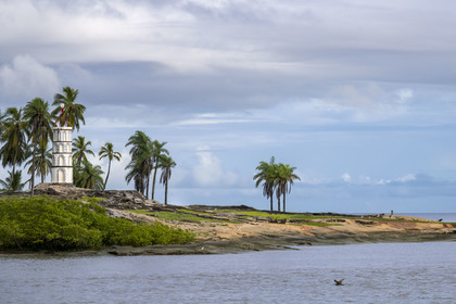 France, Guyane, Kourou, Tour Dreyfus à la Pointe des Roches à l'embouchure du fleuve Kourou