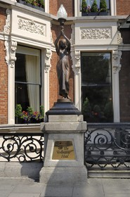 Republic of Ireland, County Dublin, Dublin, the Shelbourne Hotel, one of the most luxurious hotels of the country