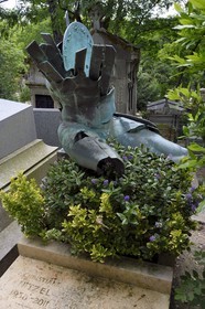 France, Paris (75), cimetière du Père-Lachaise, tombe d'une famille d'industriels amateurs de peinture