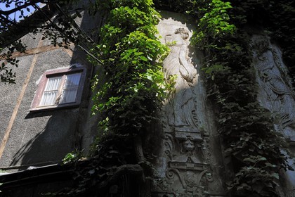 France, Paris (75), la Cité des Fusains au numéro 22 de la rue Tourlaque où le peintre Auguste Renoir eut un atelier